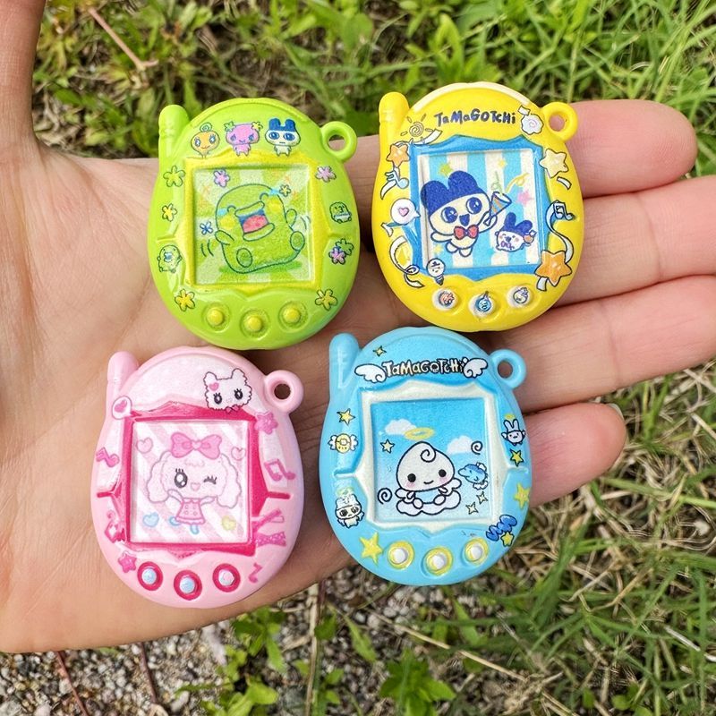 Mobile Electronics Gadgets - Двусторонние бусины с принтом Tamagotchi, материалы